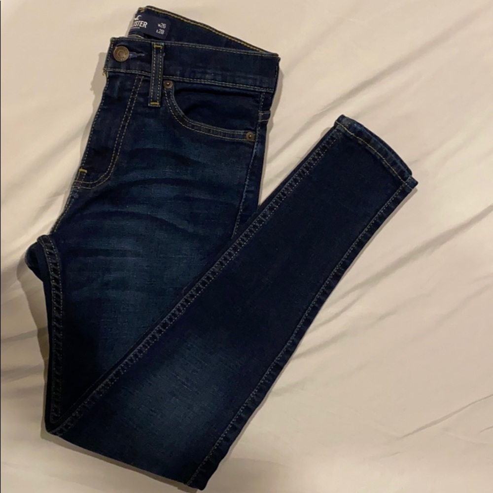 Hollister Jeans Size 26 x 28 Super Skinny